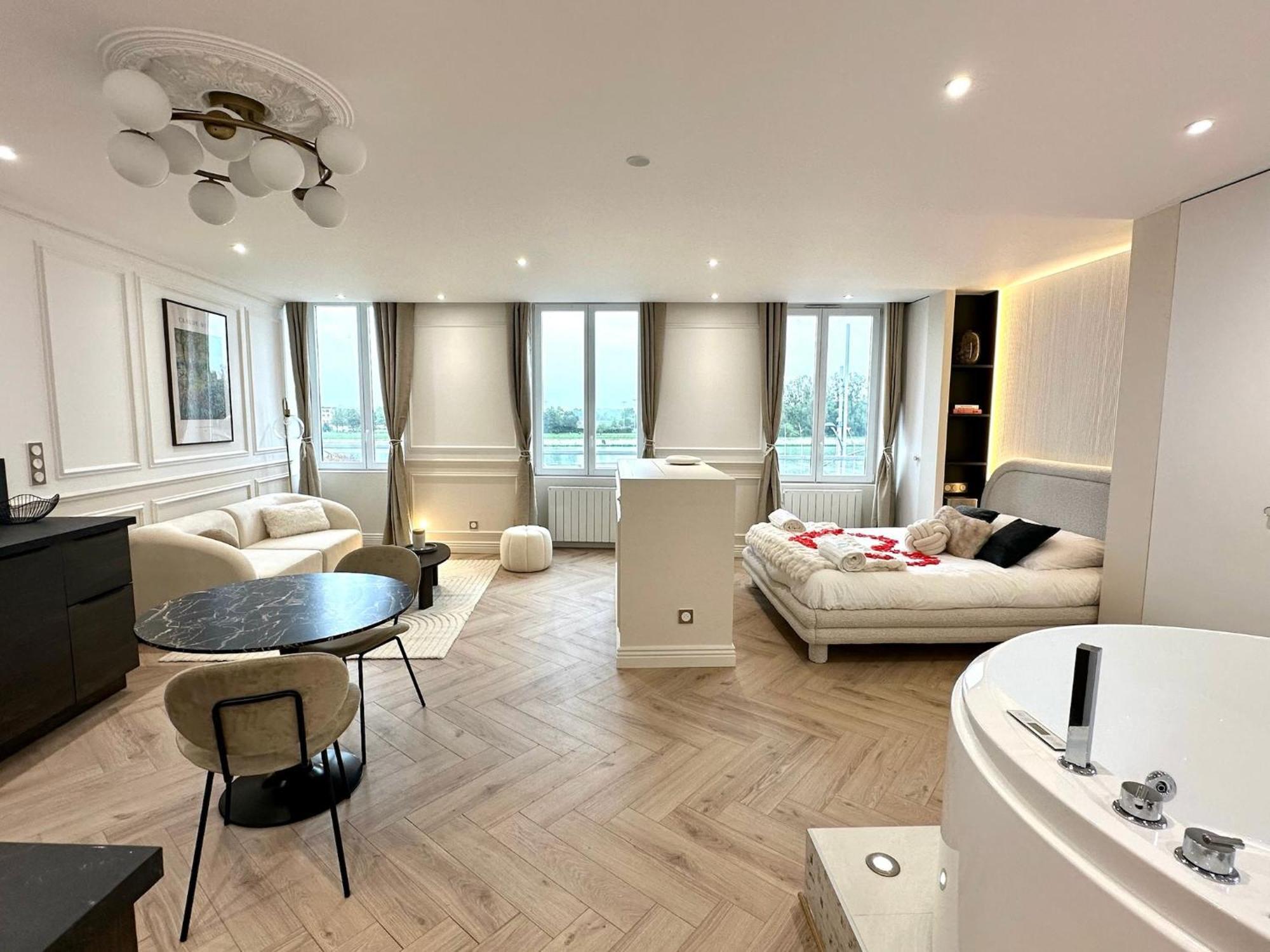 Les Rives De Saone - Balneotherapie Macon Ngoại thất bức ảnh